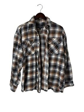 Canyon guide  Plaided Button-Down long sleeve shirt
